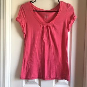 Scoop neck t shirt